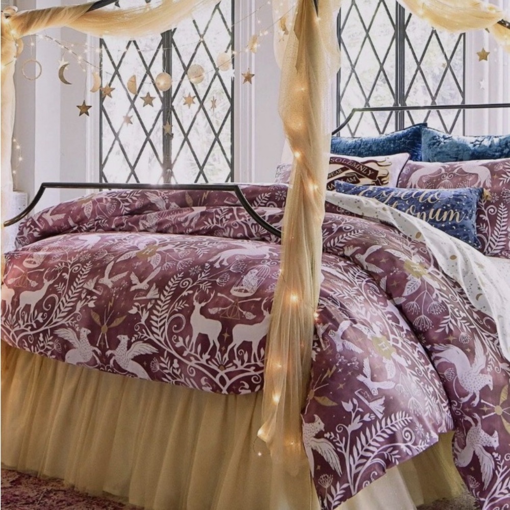 PB Teen White and Gold Full Size Bed Skirt.